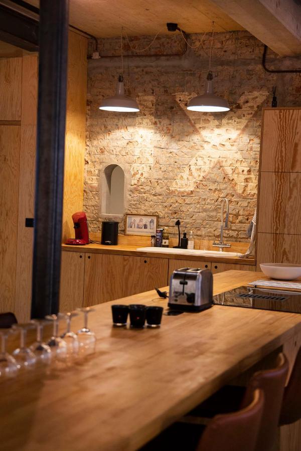 Studio73, Guesthouse Met Sauna Кортрейк Экстерьер фото